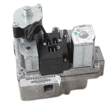 GAS VALVE 2 STAGE SLOW OPENING 1/2" INLET X 1/2" OUTLET SIDE PORT HSI/DSI Gas Control Valve, Regulators, Flexible Gas Line